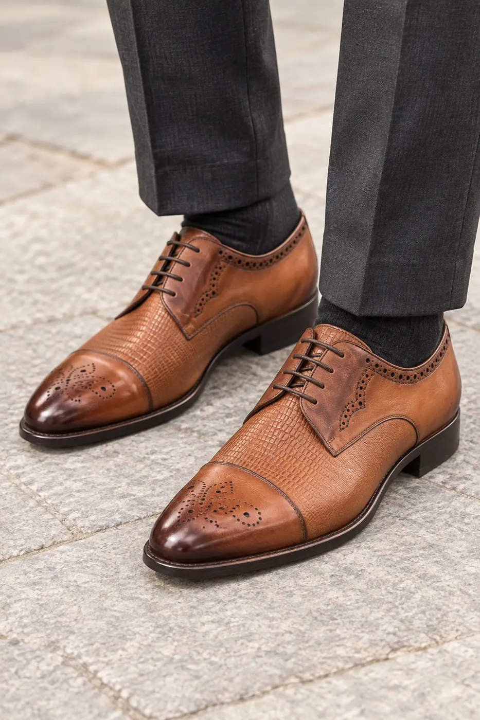 Torento 206 Brogue Derby — Taba